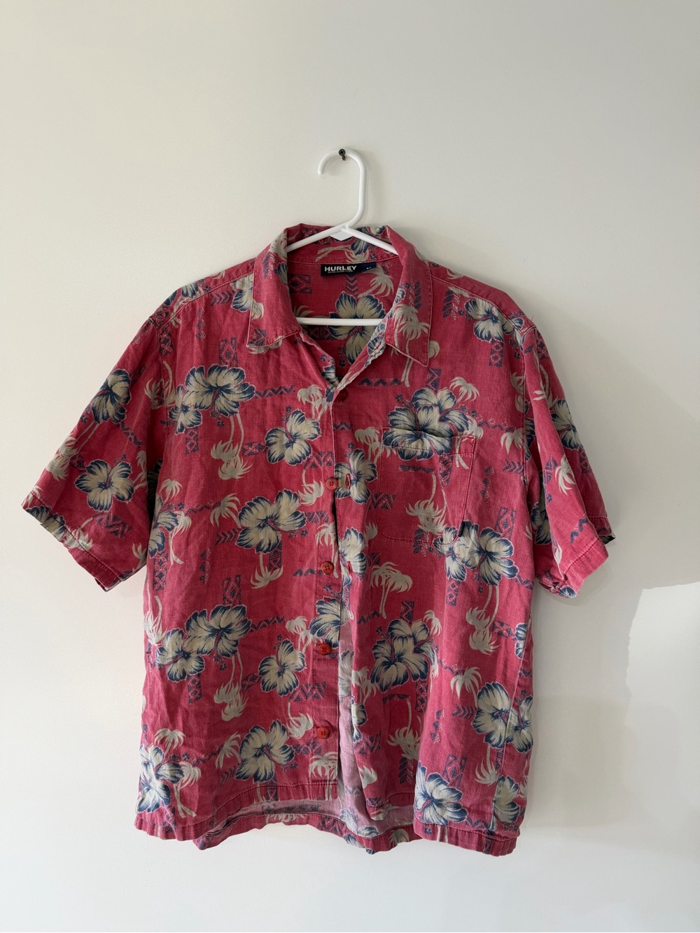 Hurley Coral Floral Short-Sleeve Button-Down Shirt